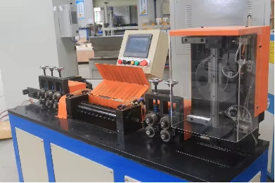 HWASHI 1.1mm-9mm Máquina de alisado de alambre de acero de alta velocidad, alisador de alambre rotativo automático y máquina de corte