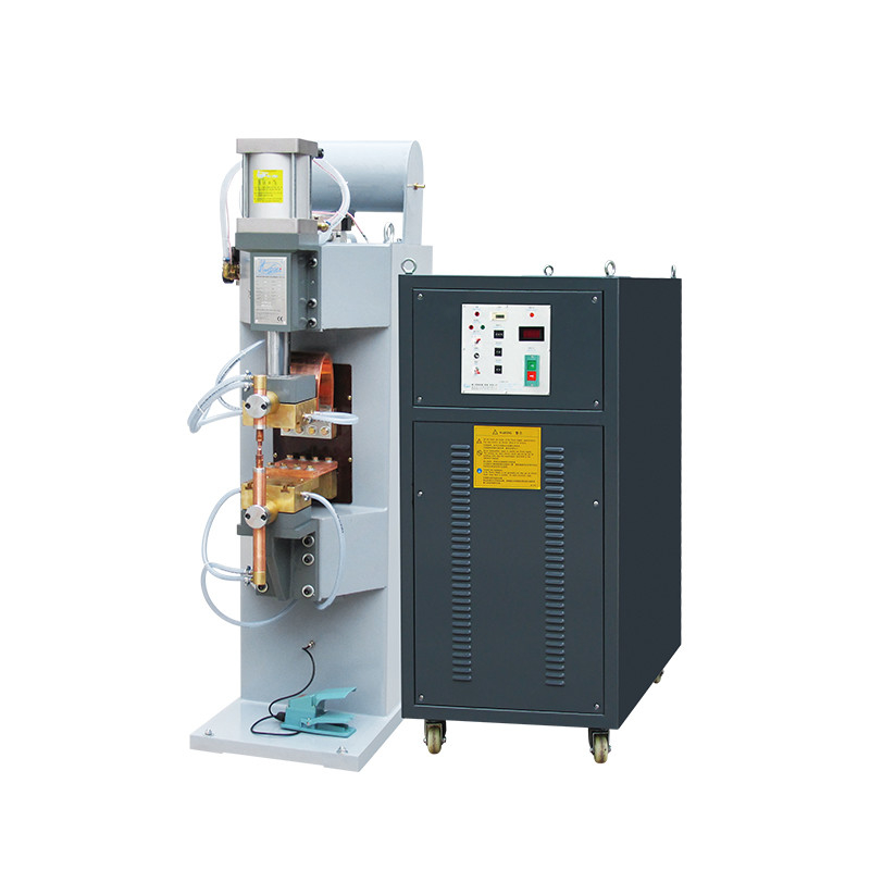 Serie WL-C La máquina de soldadura de punto ideal para las boquillas de los quemadores de calefacción y las tuercas de la tapa final