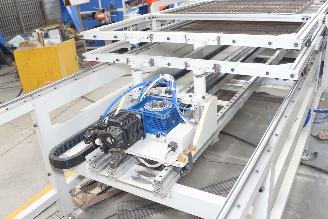Hwashi actualice su proceso de producción con la máquina de soldadura automática de jaulas para estanterías de cubierta de malla de alambre